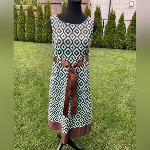 Jessica Howard Blue & Brown Diamond Patterned with Ribbon belt.